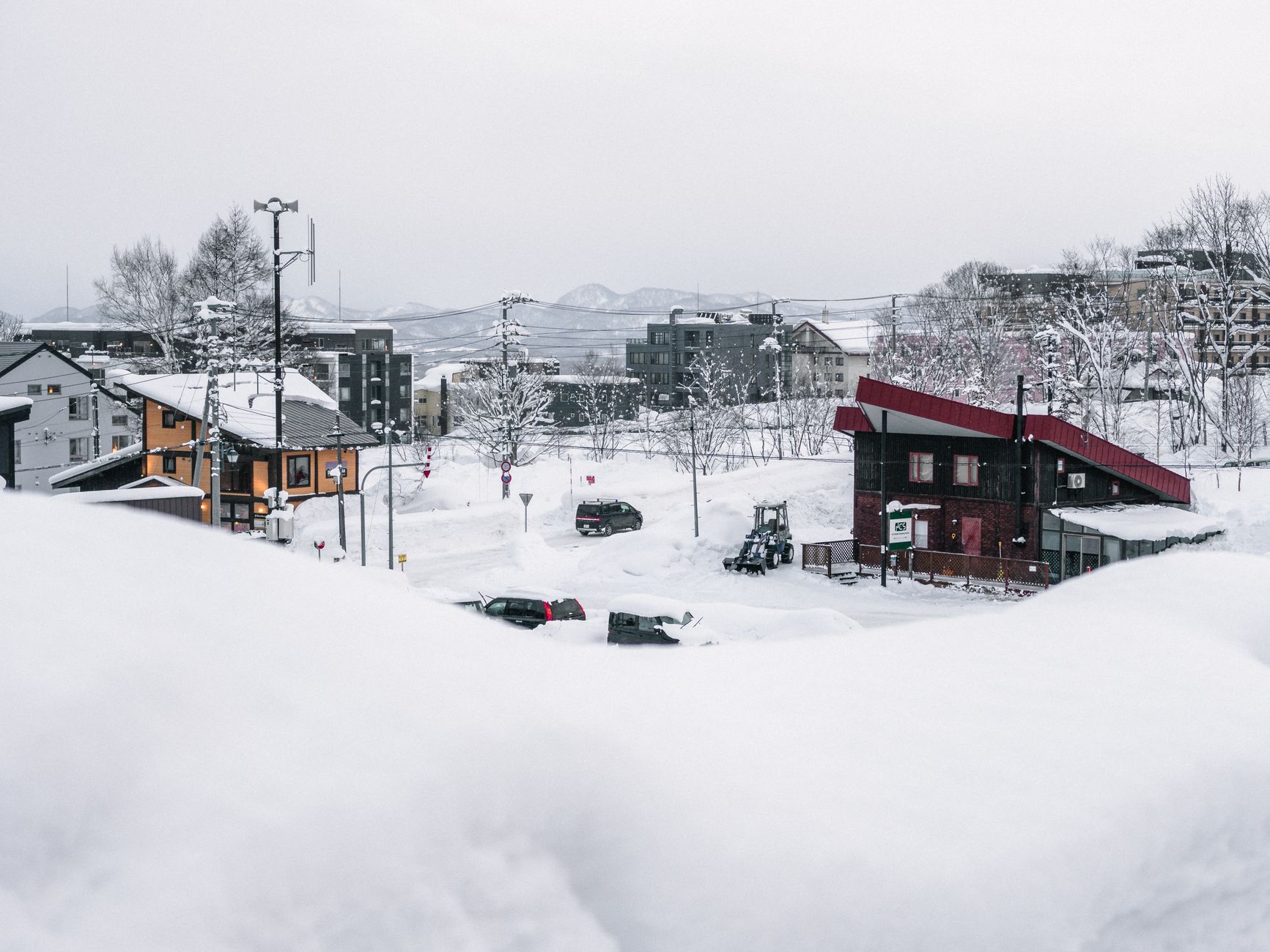 Moxy Hotels Niseko: The Best Ski-in/Ski-out Experience