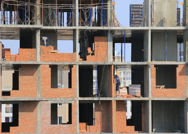 New Construction Projects: 1,758 Projects Tracked in September